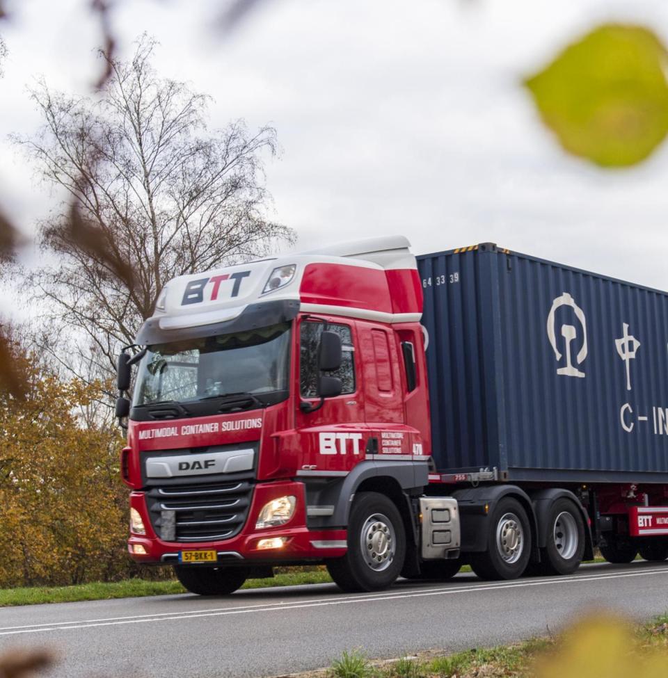Chauffeur Containervervoer
